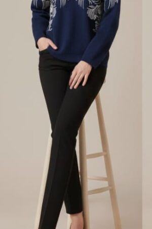 Mynway Embroidered Knit Sweater